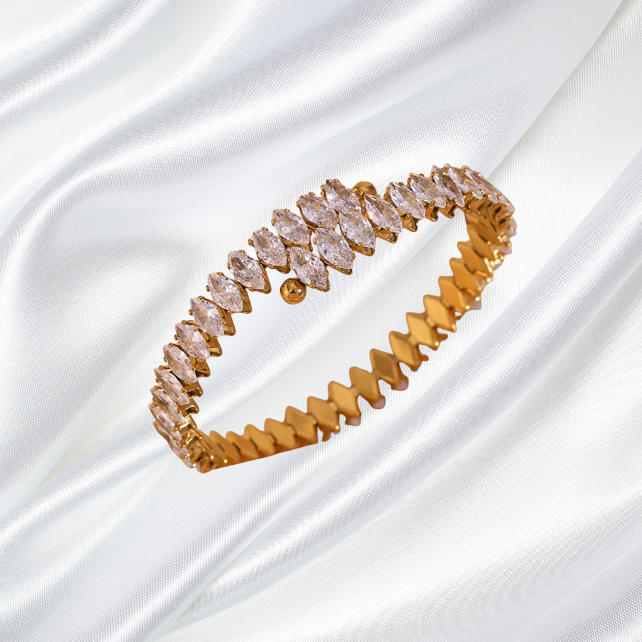 18K Gold Plated Classy Bangle With White Diamond Zircon