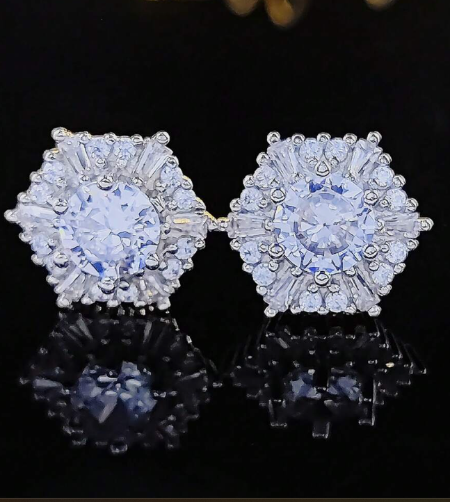 Beautiful Snowflake Shaped Stud Earrings