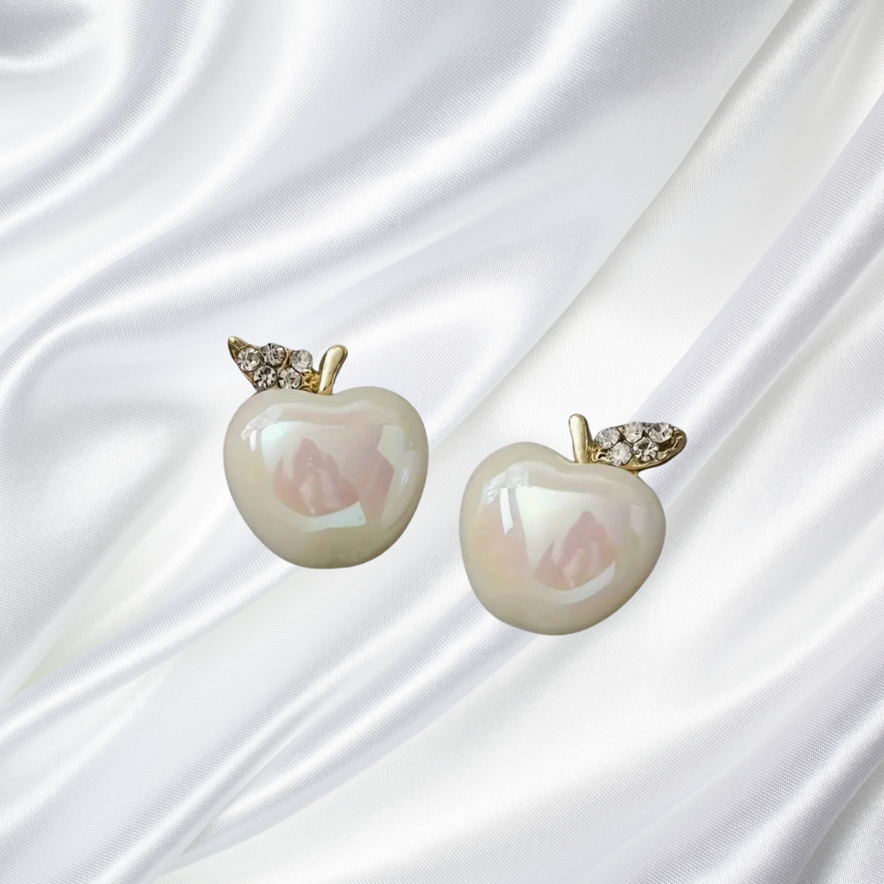 Apple Of God's Eye Classy Apple Shaped Studs